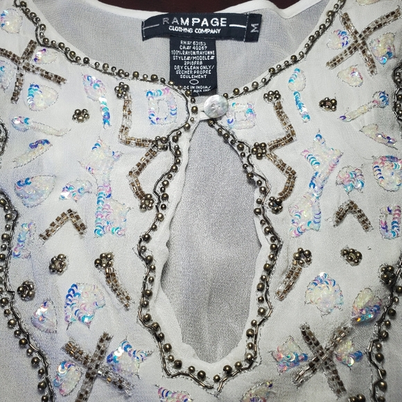 Rampage 100% rayon long sleeved sheer white blouse with sequin keyhold bodice - Picture 2 of 2
